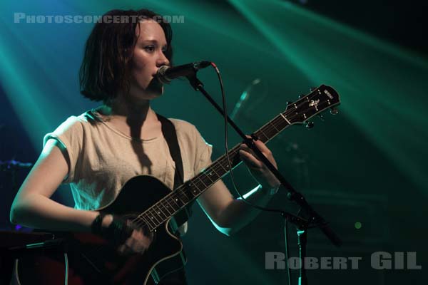 LE CORPS MINCE DE FRANCOISE - 2011-04-01 - PARIS - La Machine (du Moulin Rouge) - 